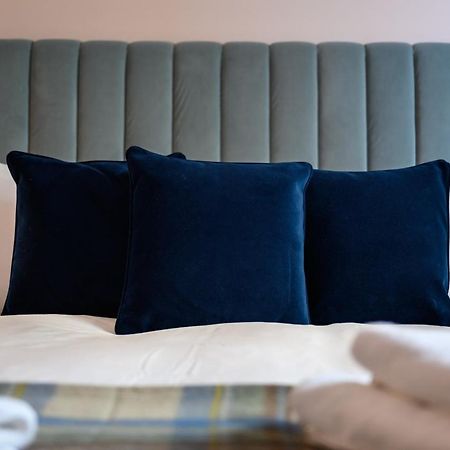Cosy Ground Floor Double Room เอดินบะระ ภายนอก รูปภาพ